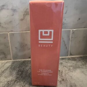 New! U Beauty The Plasma Lip Compound